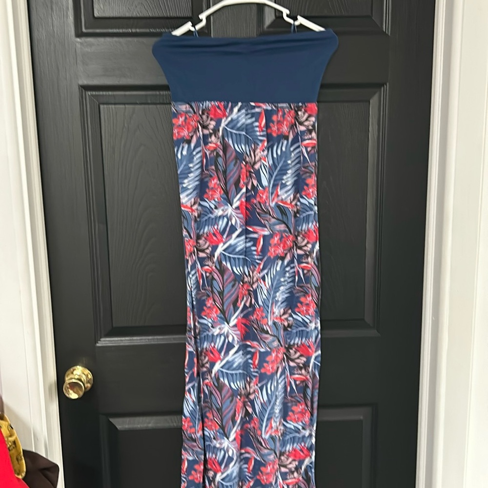 Strapless dress